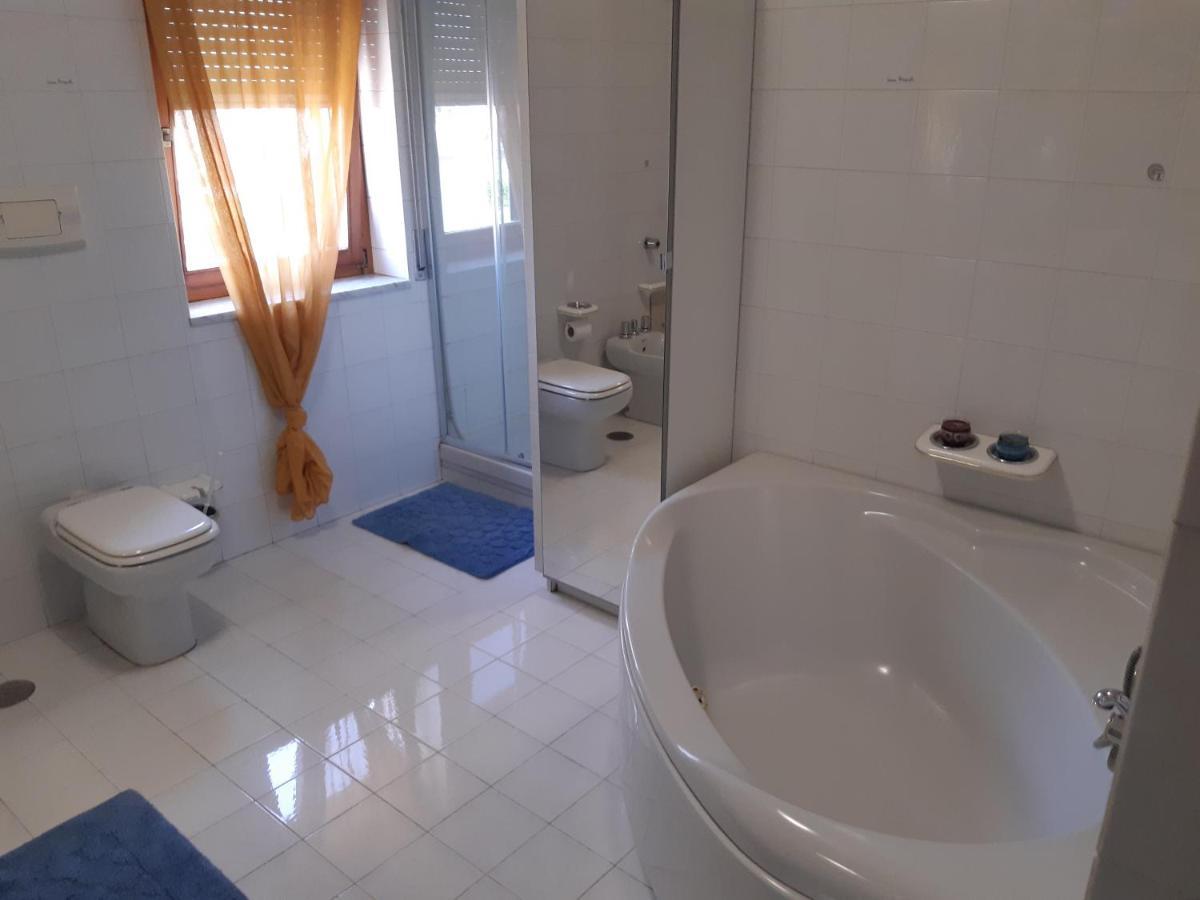 Residenza Caserta Sud - Appartamento Con Giardino Exterior photo