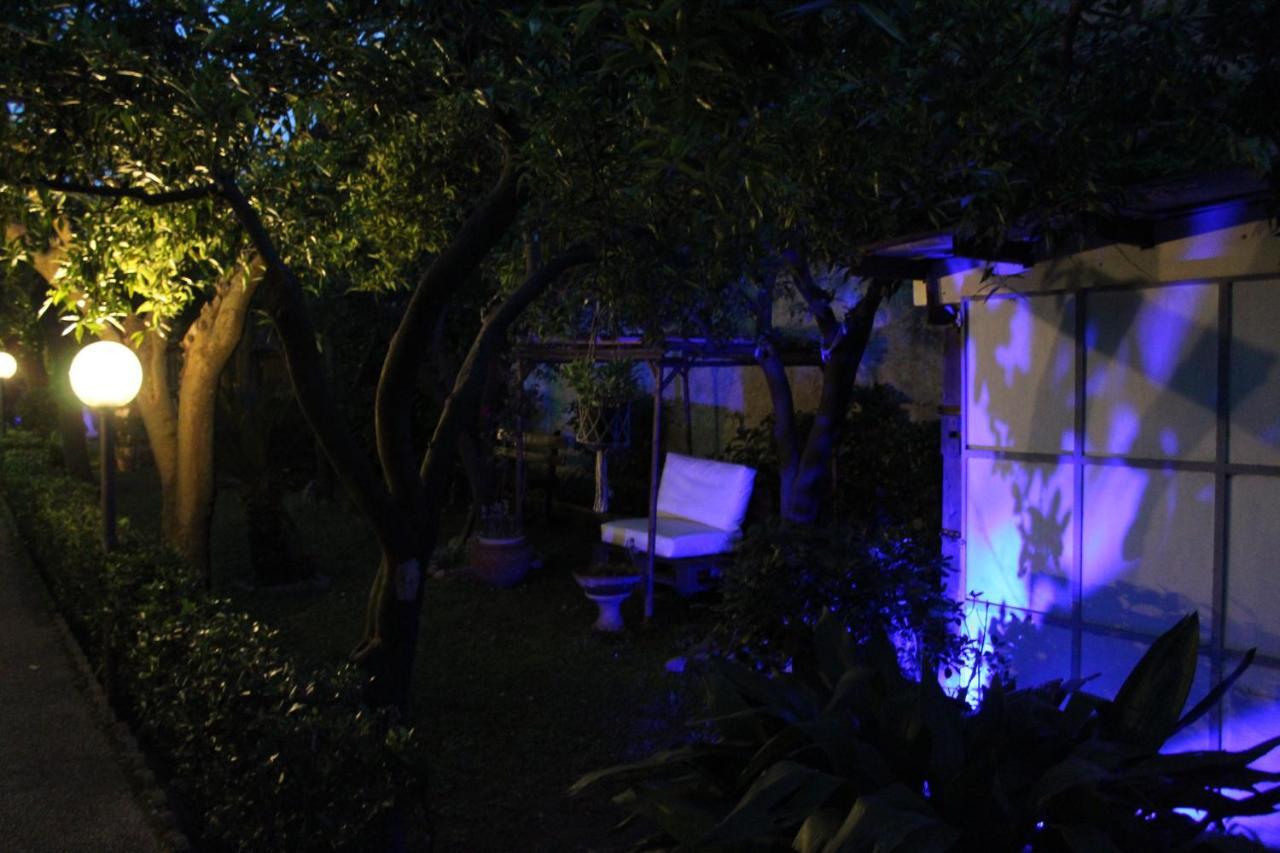 Residenza Caserta Sud - Appartamento Con Giardino Exterior photo